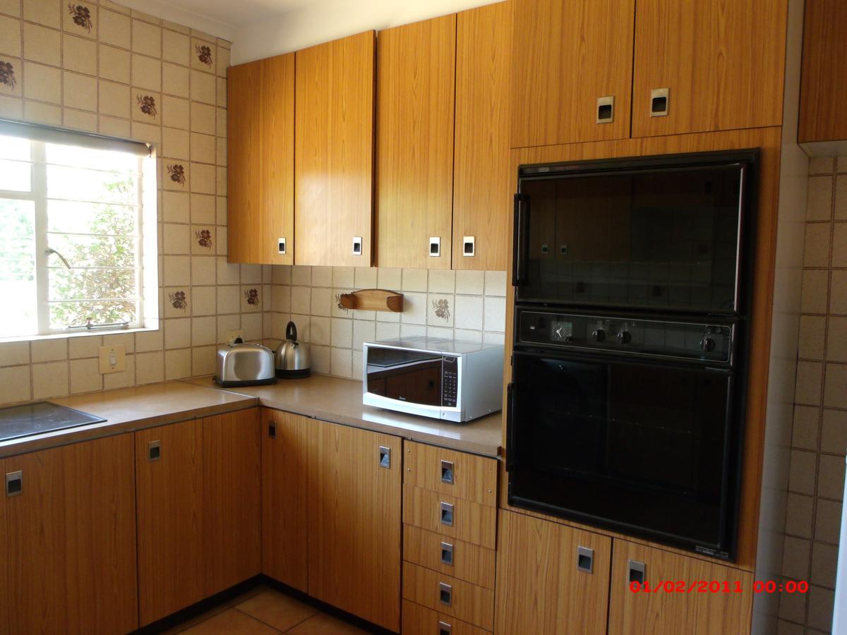 Chalet No. 2 Petunia Johannesburg Ngoại thất bức ảnh