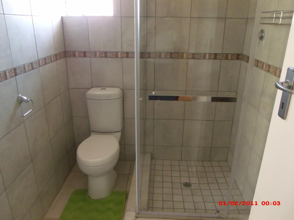 Chalet No. 2 Petunia Johannesburg Ngoại thất bức ảnh