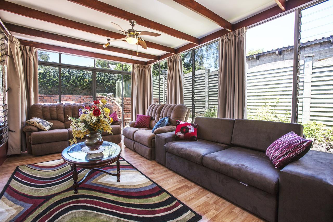 Chalet No. 2 Petunia Johannesburg Ngoại thất bức ảnh